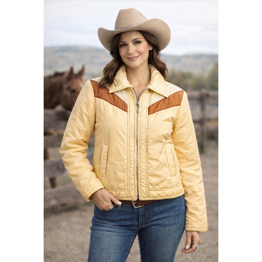 Vintage 1970s Yellow Puffer Jacket Chevron Western Ski Retro Zip Coat M‎